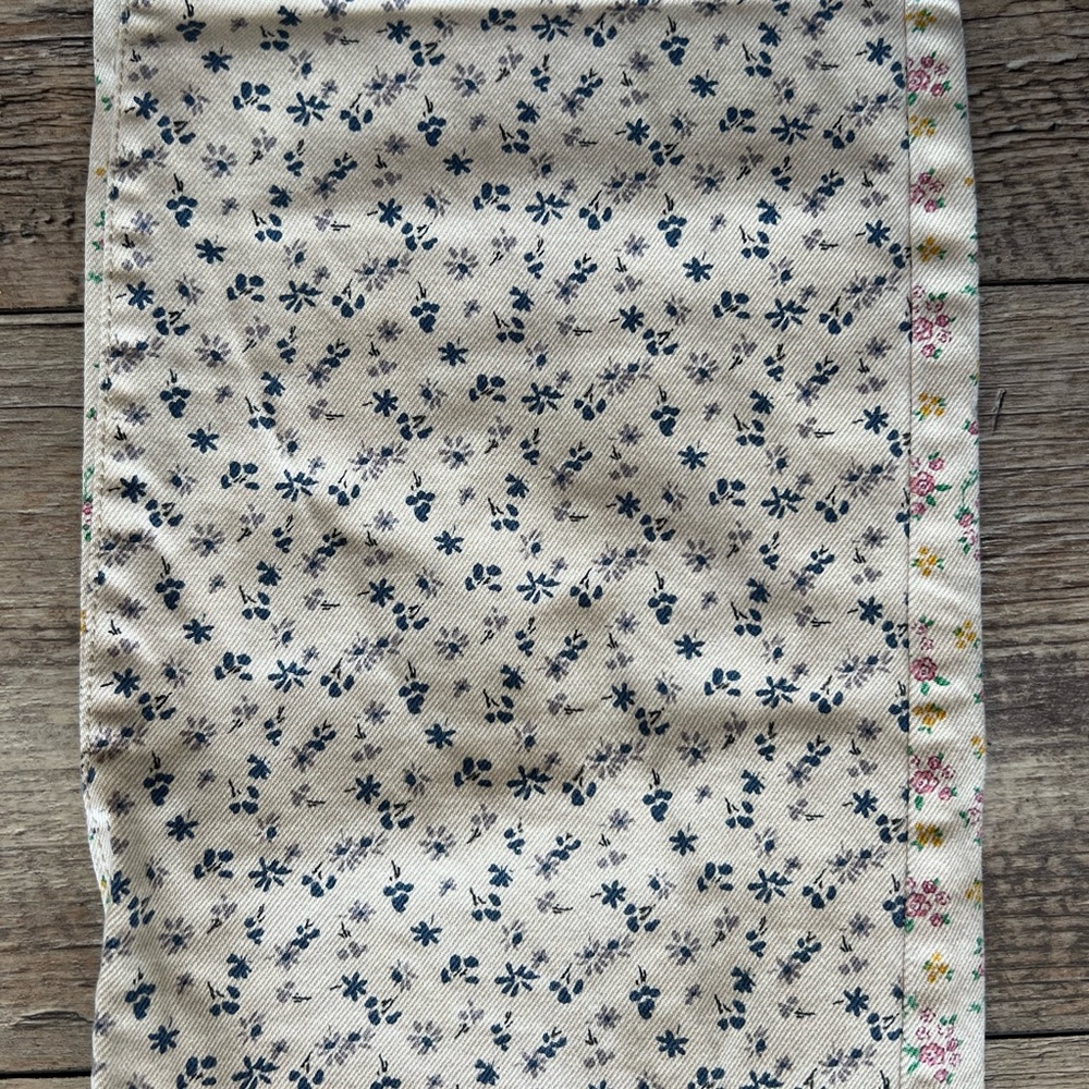 Pull&Bear Full Length Flower Pattern Jeans. Us Si… - image 2